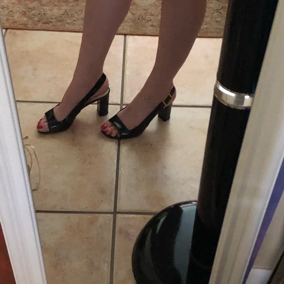 Kate Spade Patent Leather Slingback Pumps - Picture 7 of 9